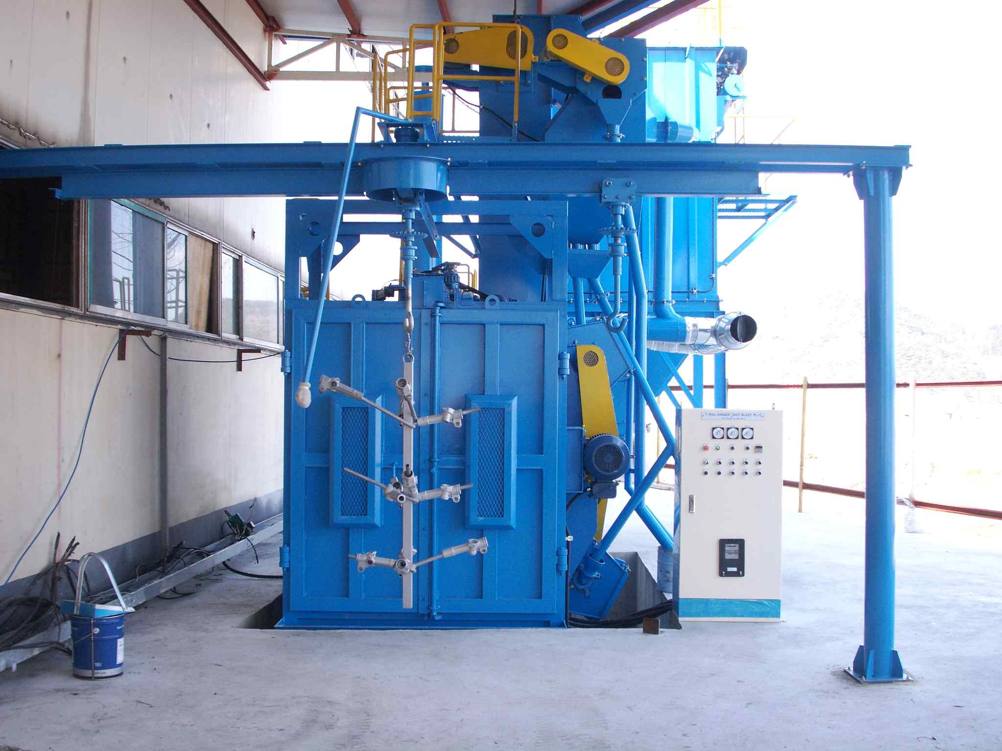 HOIST / T-RAIL HANGER SHOT BLAST M/C