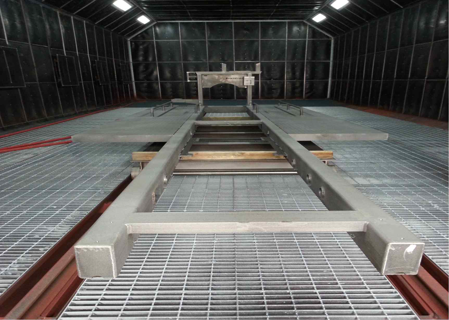 AIR ROOM DESCALING SHOT BLAST M/C