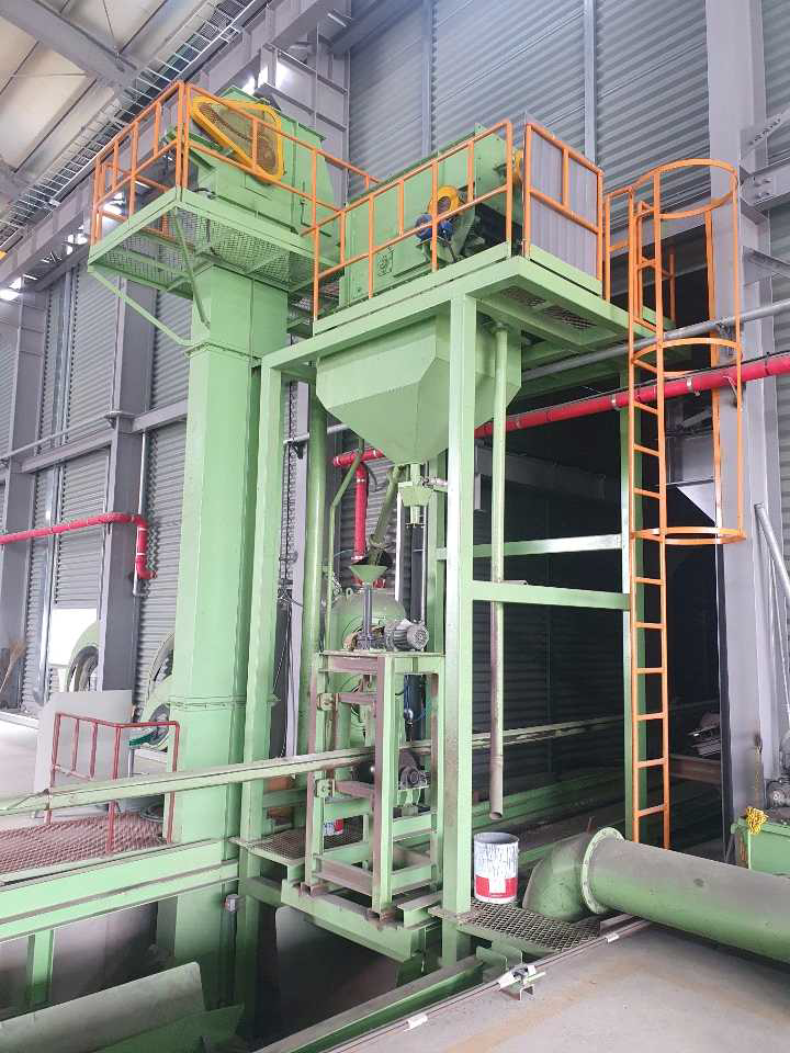 PIPE INTERNAL & OUT AIR DESCALING SHOT